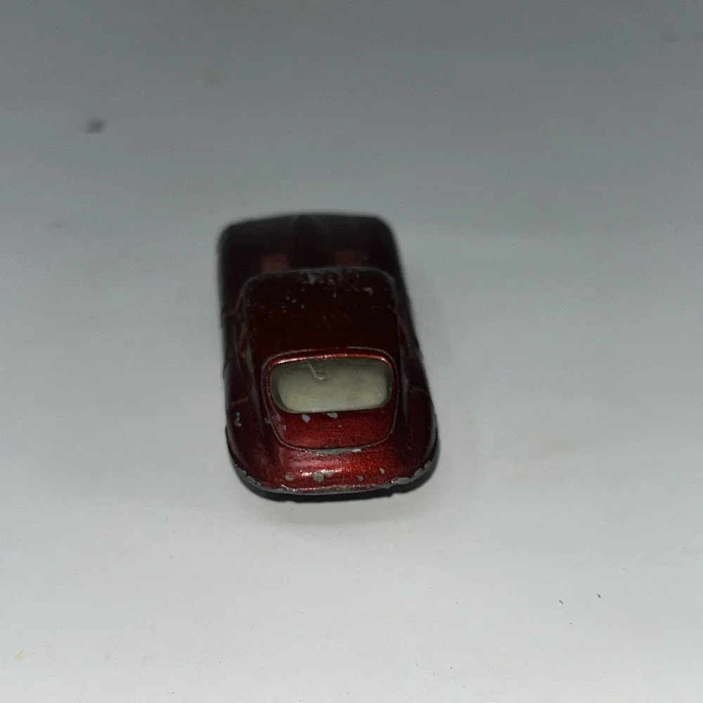 Matchbox Lesney 32 Red E Type Jaguar Die-Cast Vintage Nice Car!